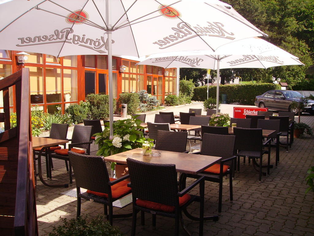 Hotel Zur Erholung Brochthausen Bagian luar foto
